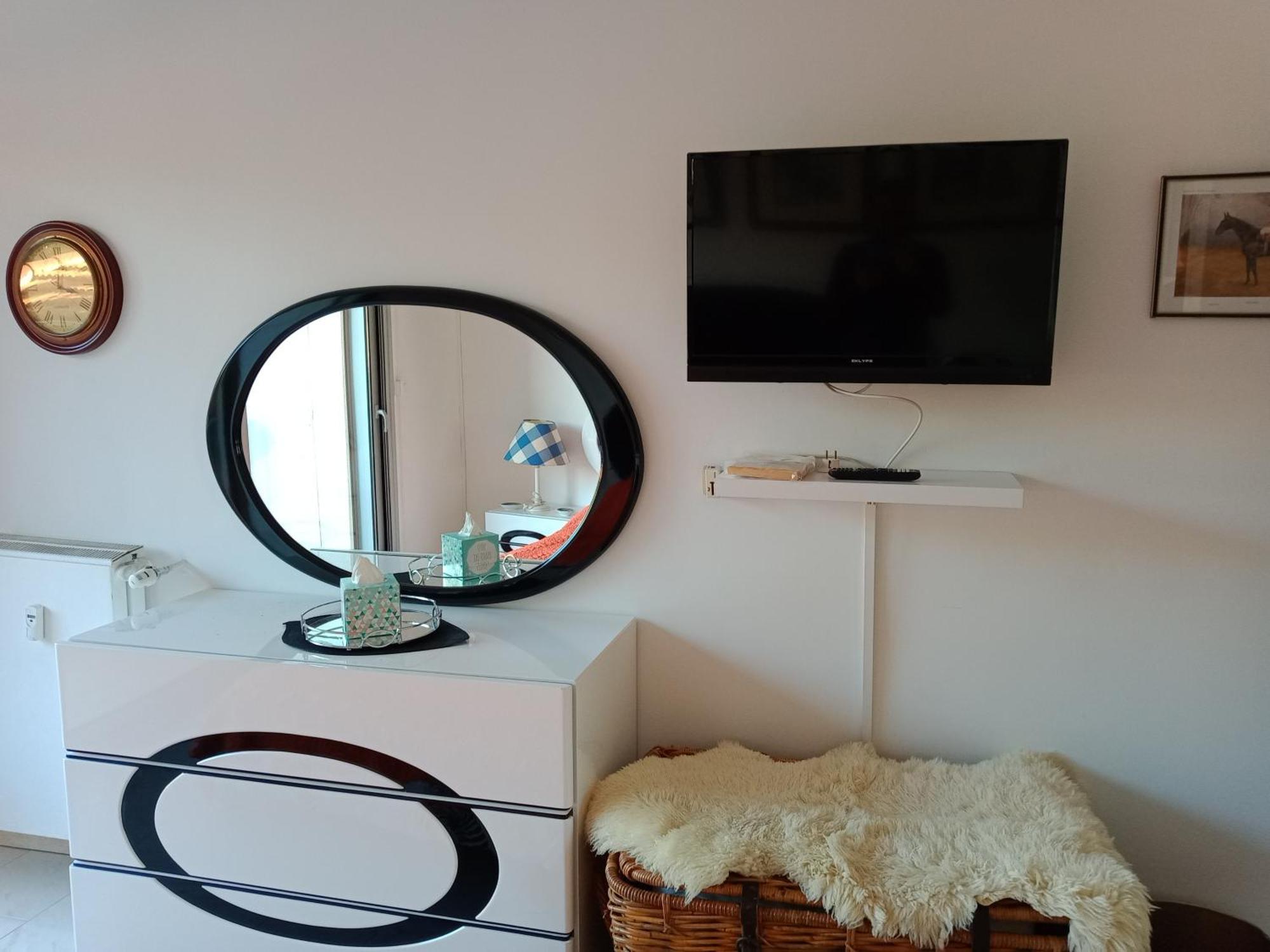 Appartement Au Calme Ментона Экстерьер фото